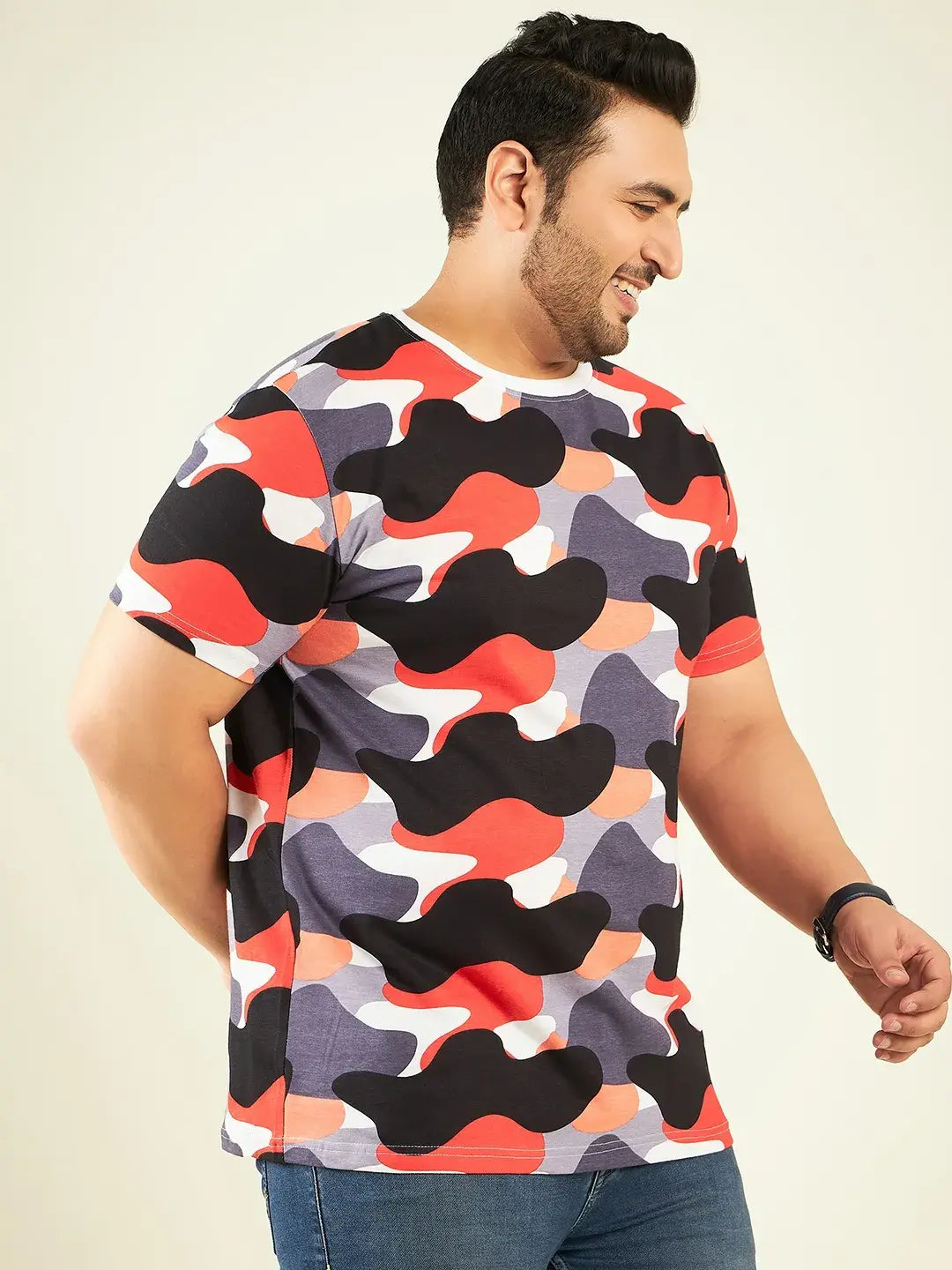 Cow Printed Plus Size T-Shirt By Rodzen