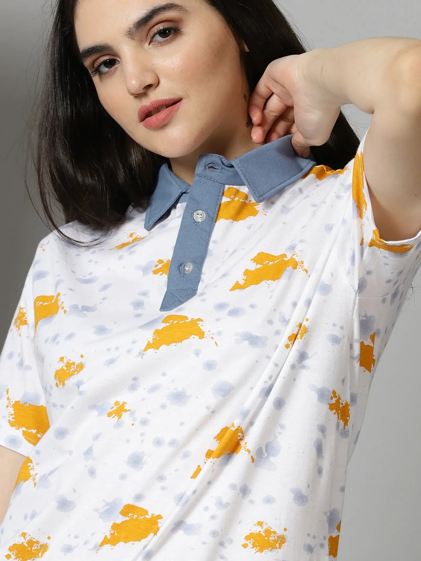 White Print Grey Collor Polo T-Shirt By Rodzen