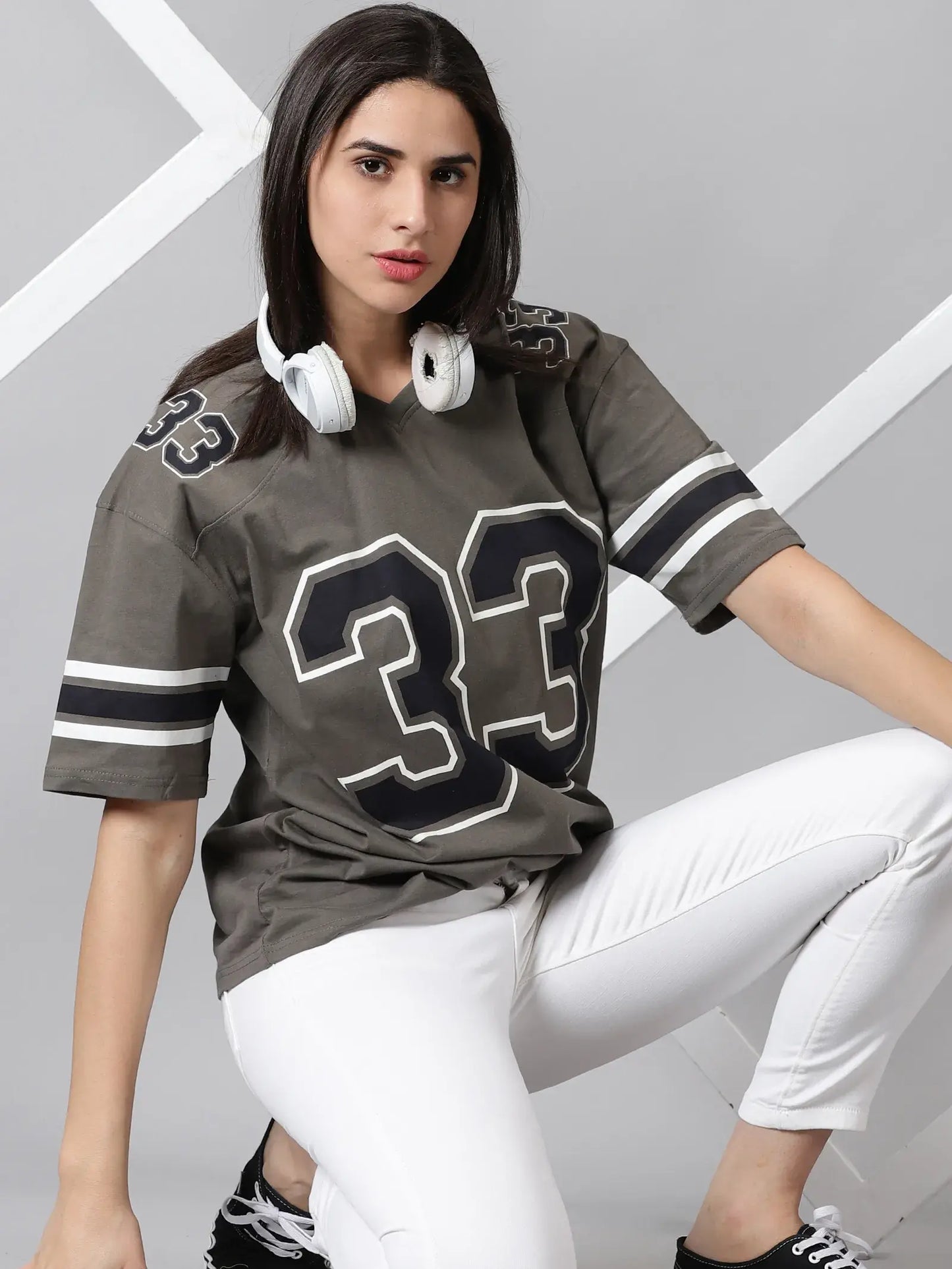 33 Printed Cley Gray Women Oversized Tshirt By Rodzen