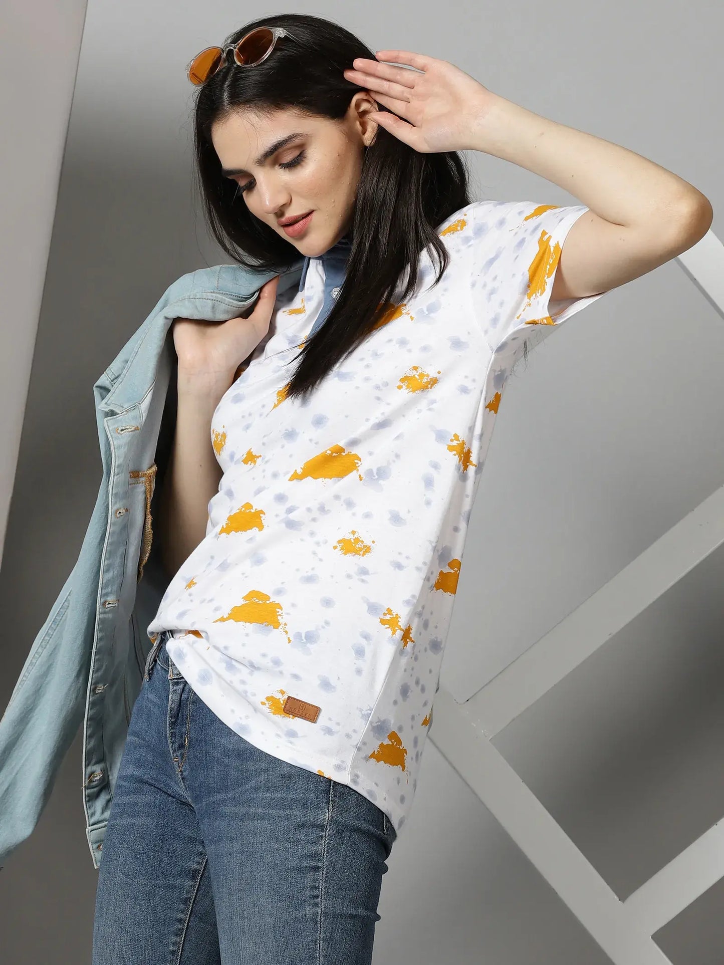 White Print Grey Collor Polo T-Shirt By Rodzen
