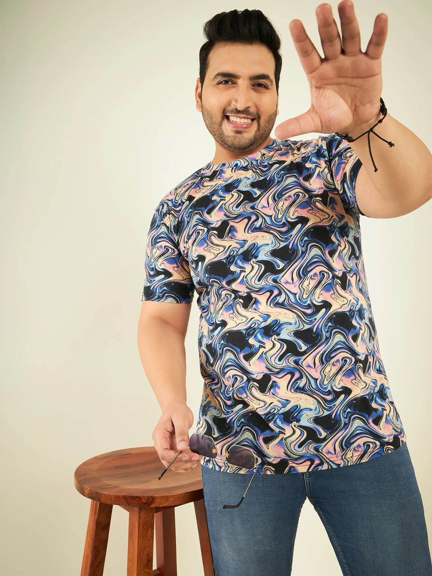 Multicolor Chemical Print Men Plus-Sized Tshirt