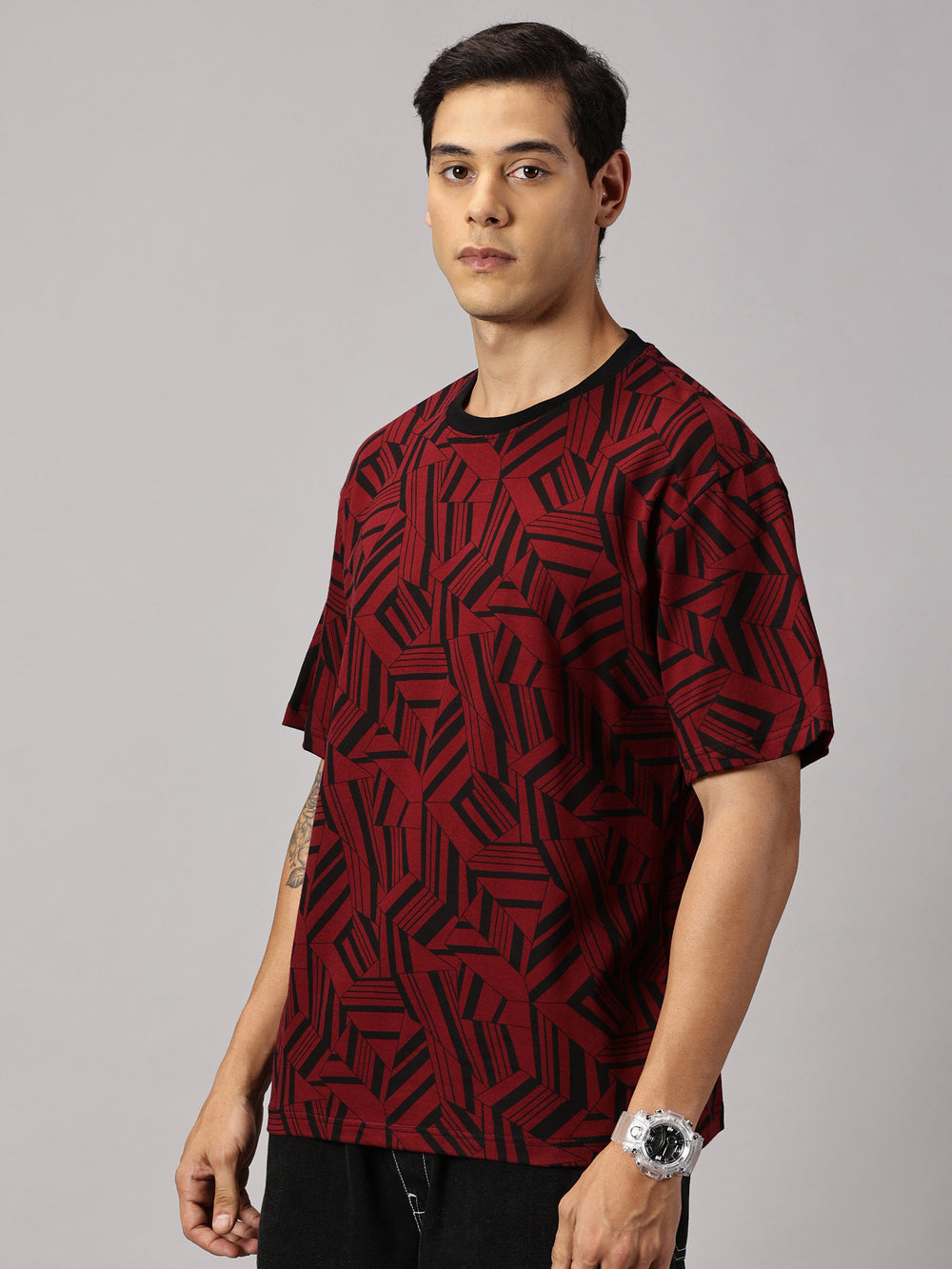 Print Maroon Oversized T-Shirt - By Rodzen