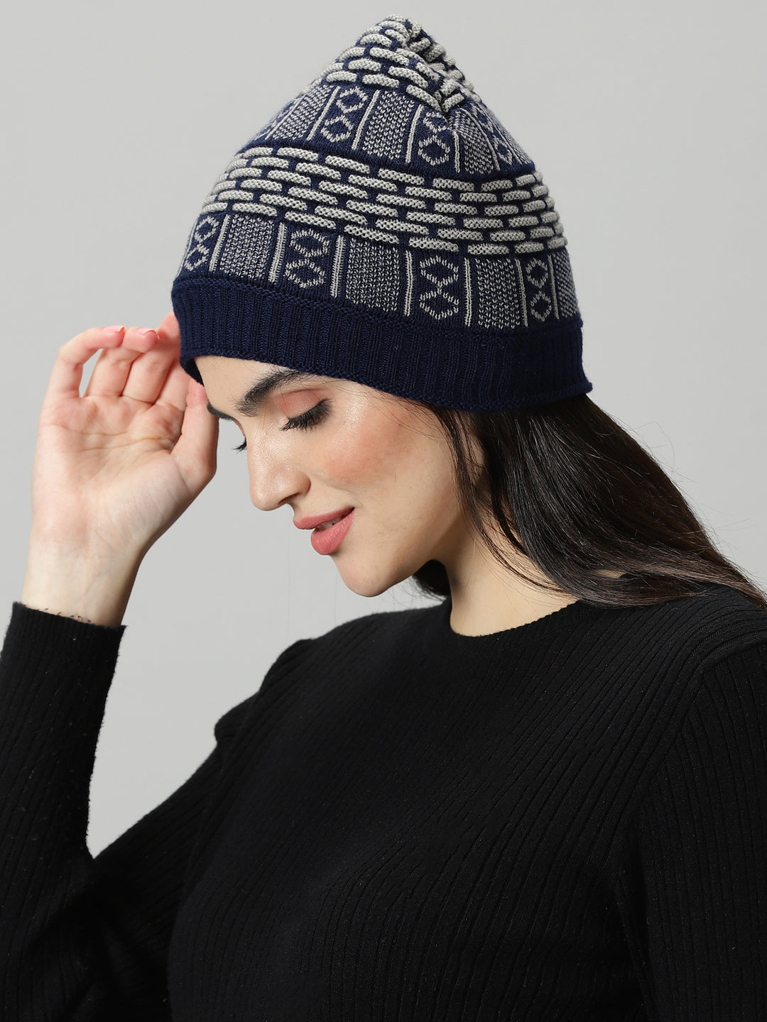 Buy Best Winter Caps  For Women Online - By Rodzen.