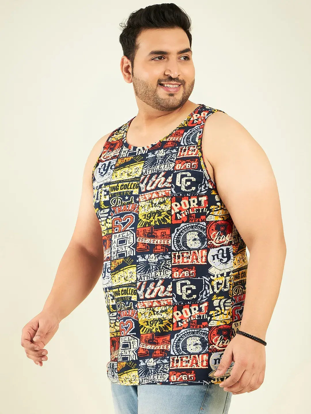 Multicolor Plus-Sized Vest By Rodzen.