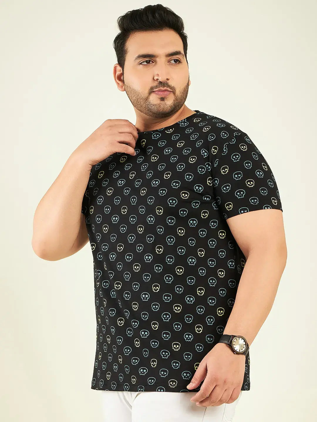 Black Skull Print Grey Plus Size T-Shirt By Rodzen