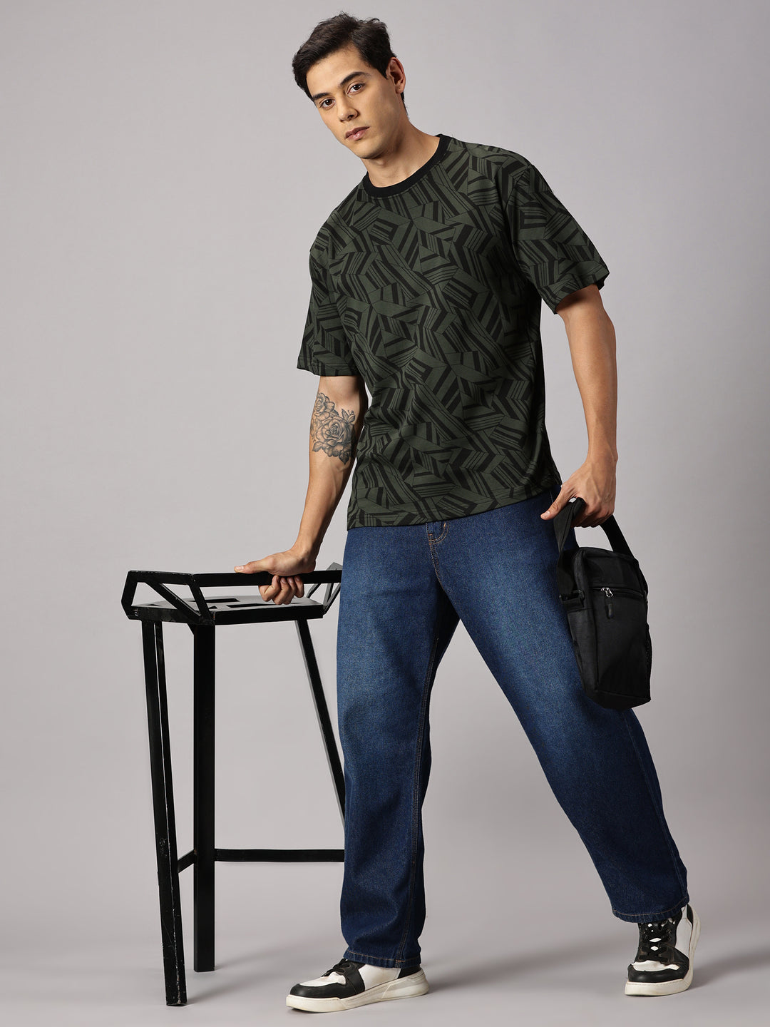 Print Green Oversized T-Shirt - By Rodzen