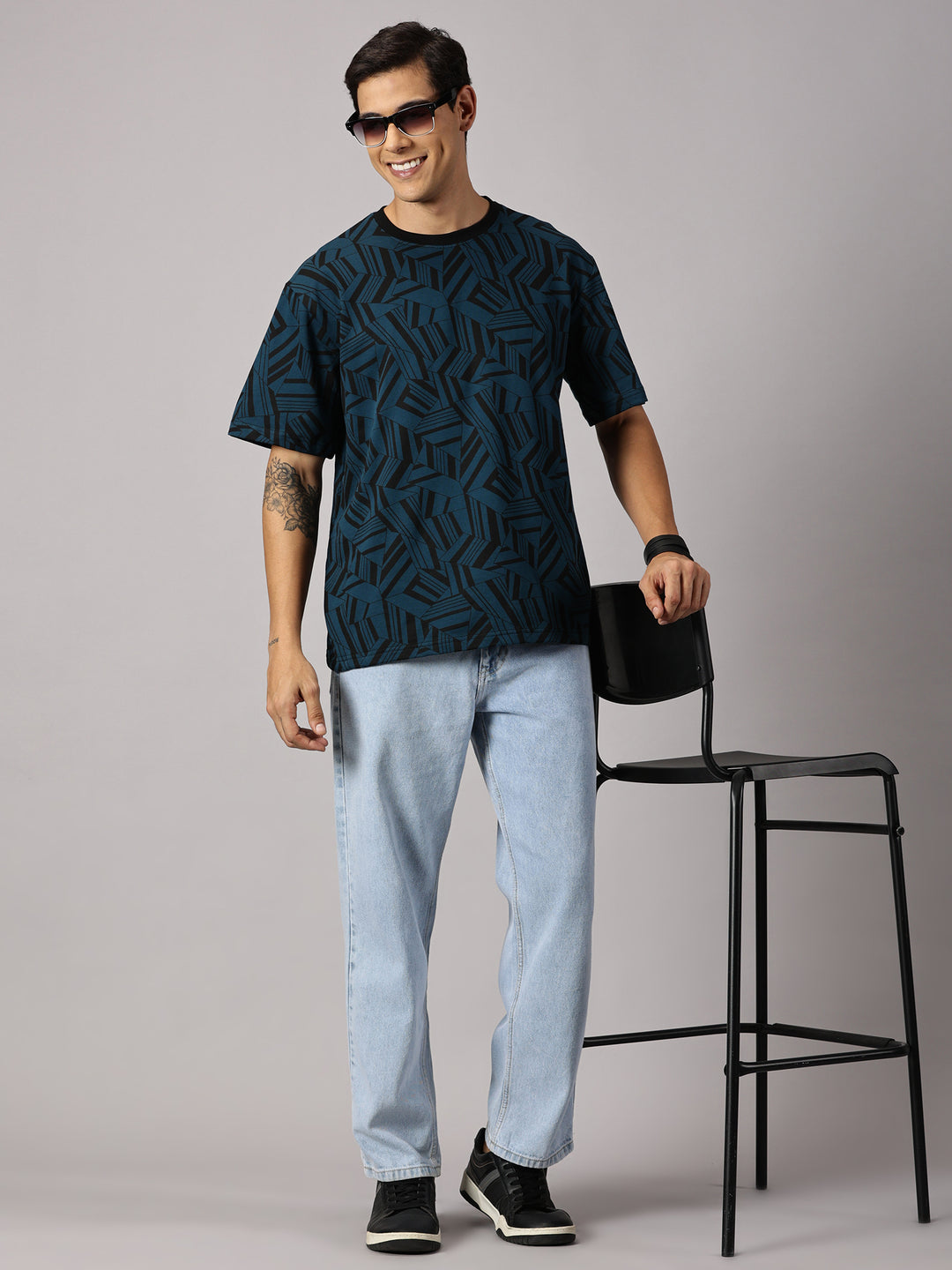 Print Peacock Oversized T-Shirt - By Rodzen