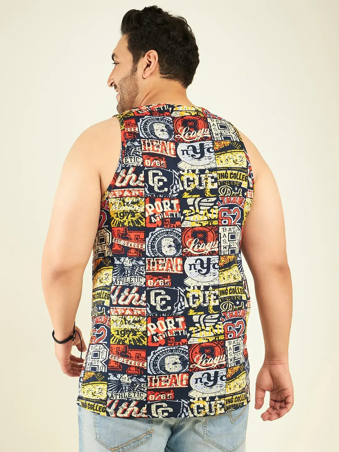 Multicolor Plus-Sized Vest By Rodzen.