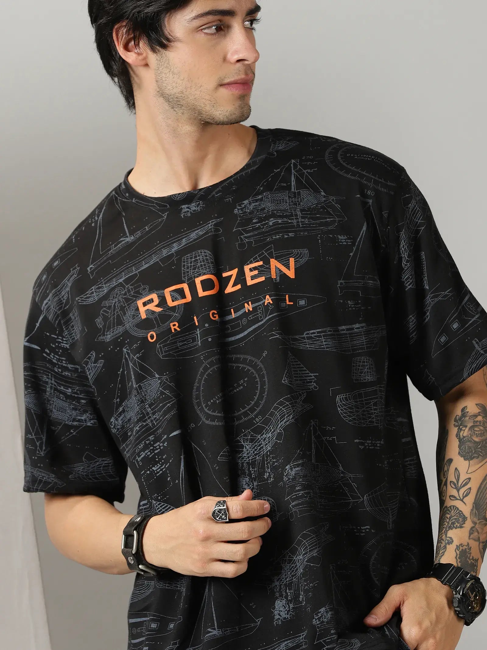 Black Boat Print Men Oversized Tshirt - Rodzen